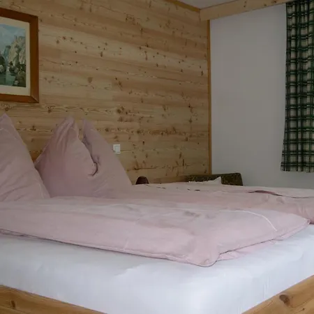 Gruppenhaus Waldheimat Semmering Steiermark * Krieglach